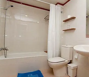 Castellmar Apartment *